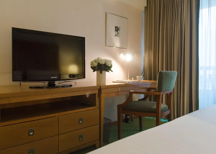 Hotel At Ease Saladaeng By Aetas 4*