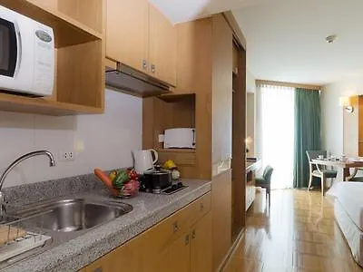 At Ease Saladaeng By Aetas 4*