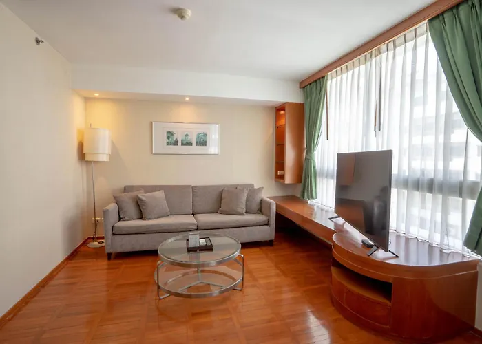 At Ease Saladaeng By Aetas 4*