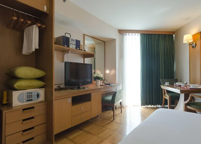 At Ease Saladaeng By Aetas Bangkok